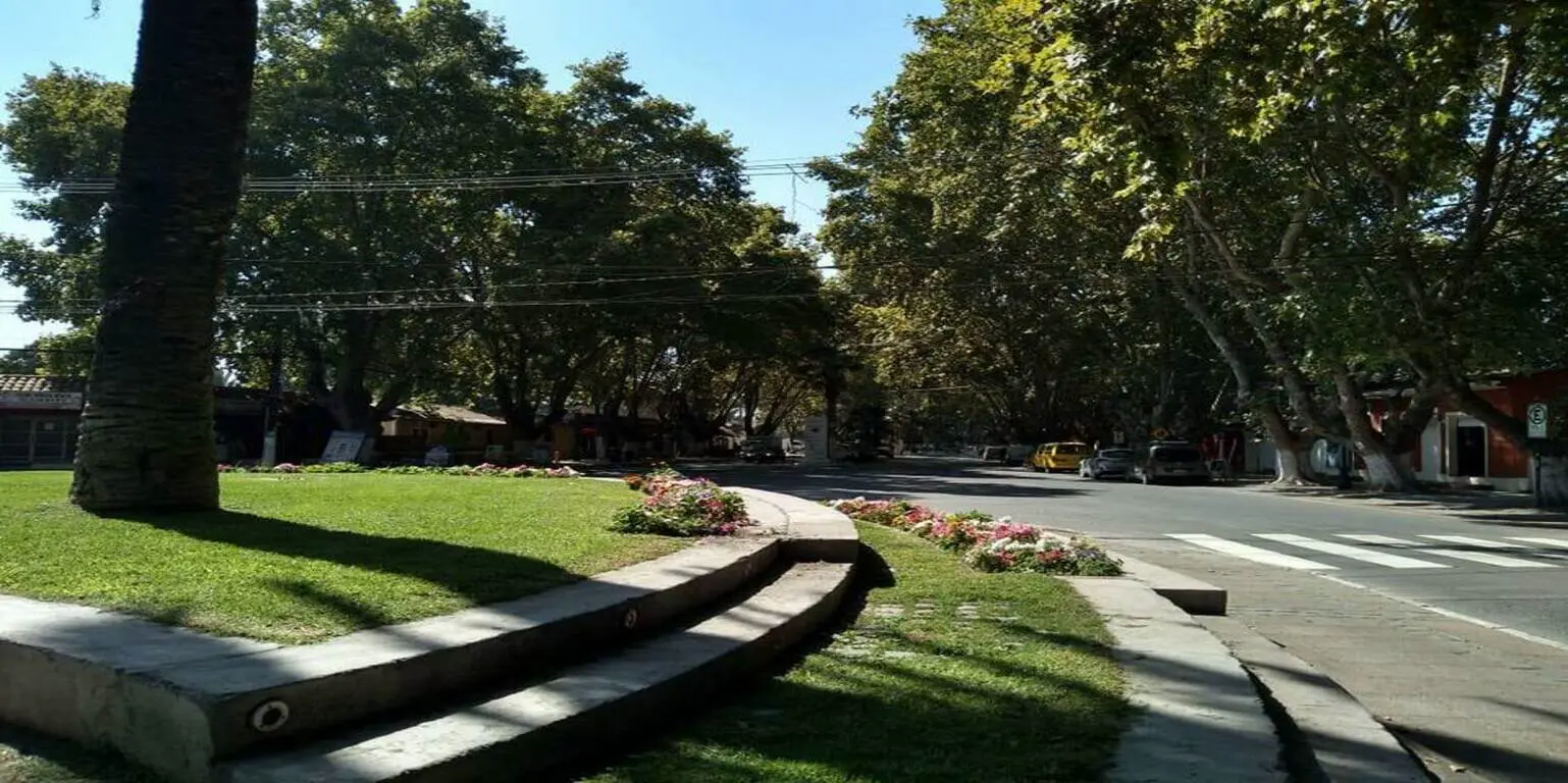 plazaislademaipo.webp